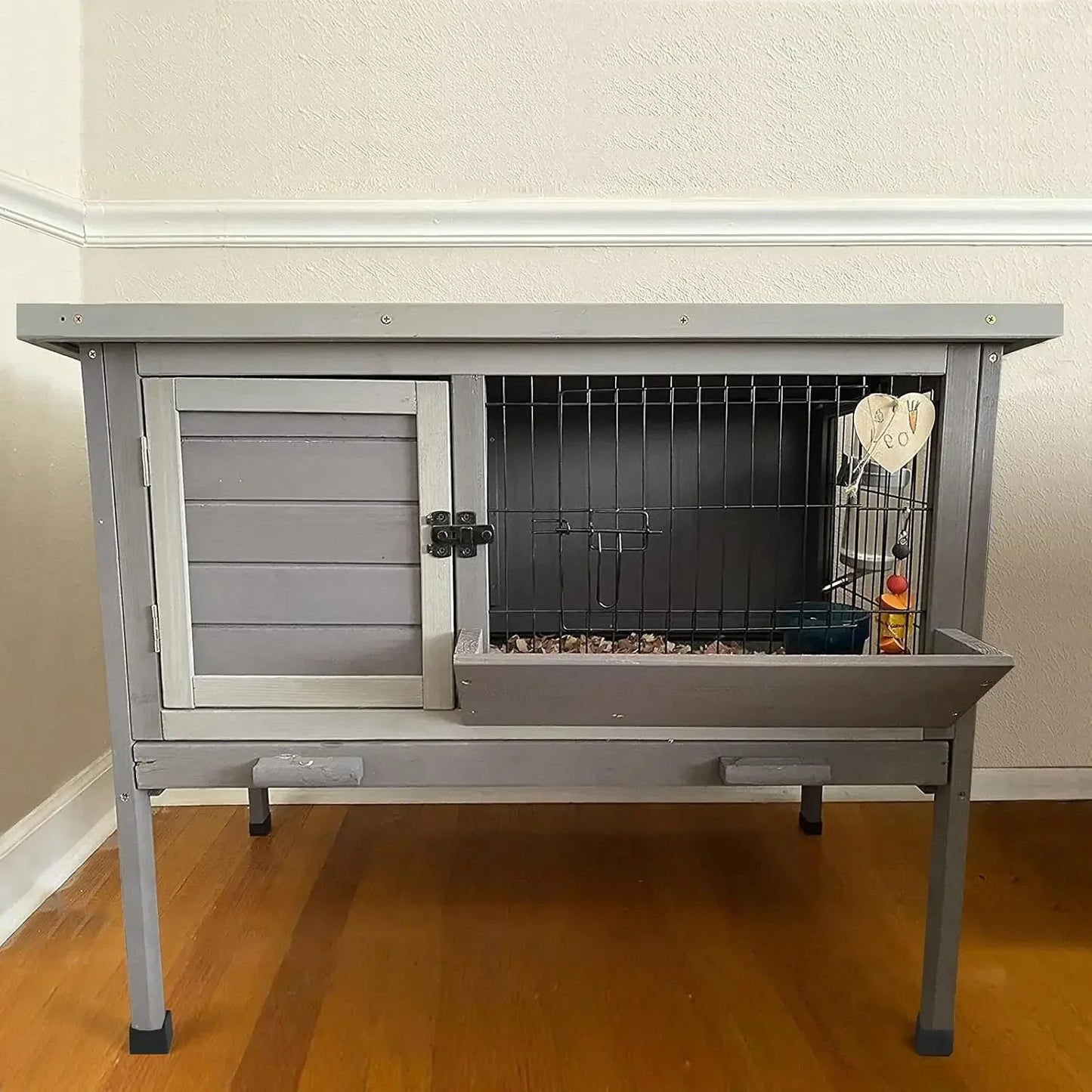 Hign Concerned Rabbit Hutch Outdoor Casters Waterproof